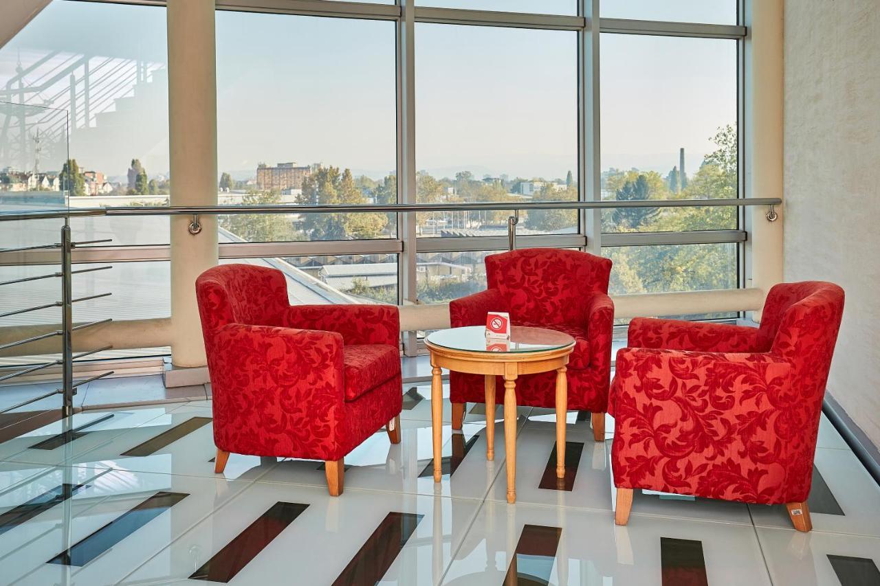 Garni Hotel Master Novi Sad Dış mekan fotoğraf